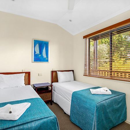 Tin Can Bay Marina Villas 外观 照片