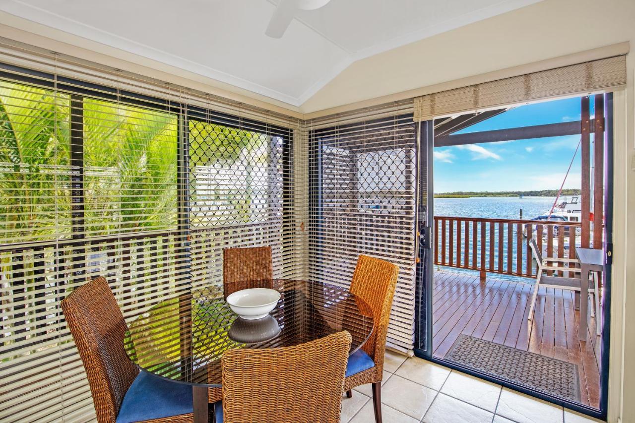 Tin Can Bay Marina Villas 外观 照片