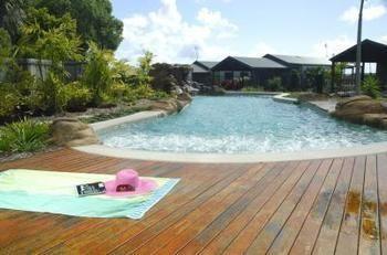 Tin Can Bay Marina Villas 外观 照片